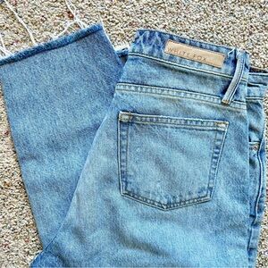 White Fox high-rise mom jeans, light wash, distressing, raw hem size Medium